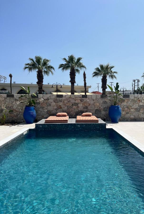 Cora May Central Villa With Private Pool 200M To The Beach Faliraki Buitenkant foto